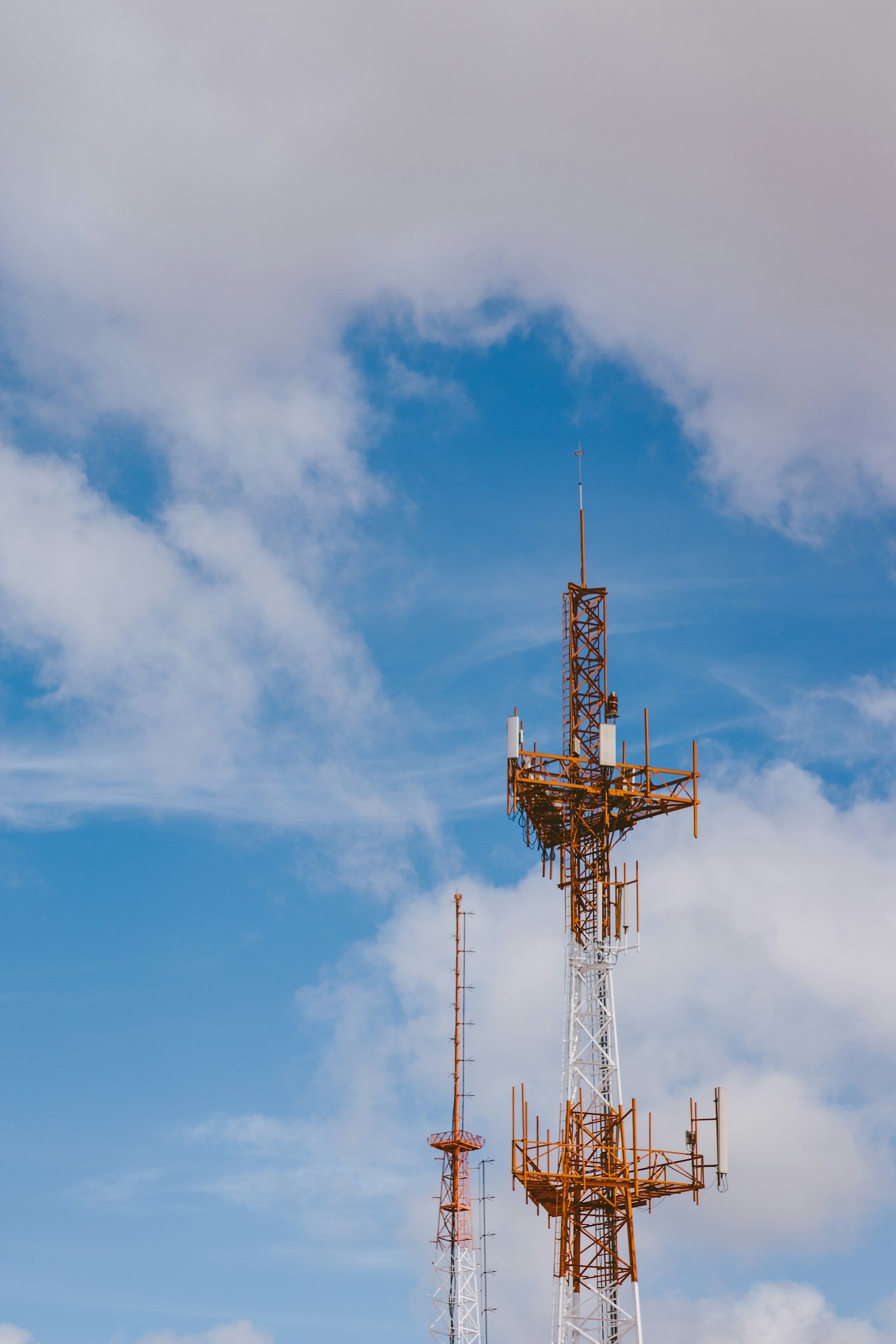 Exploring Advanced Web-Based Telecommunications Services